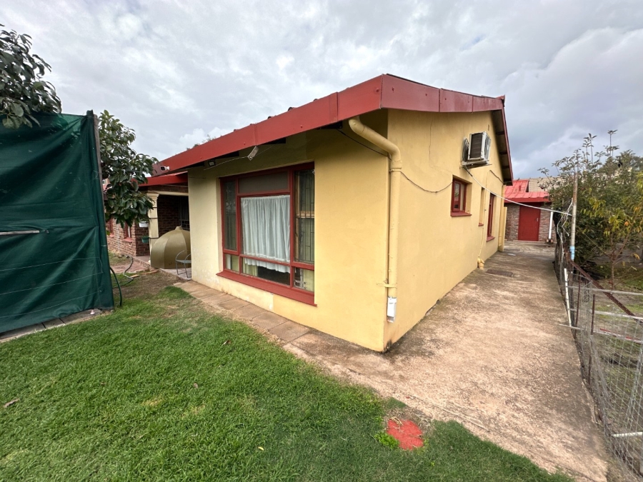 3 Bedroom Property for Sale in Albertinia Western Cape